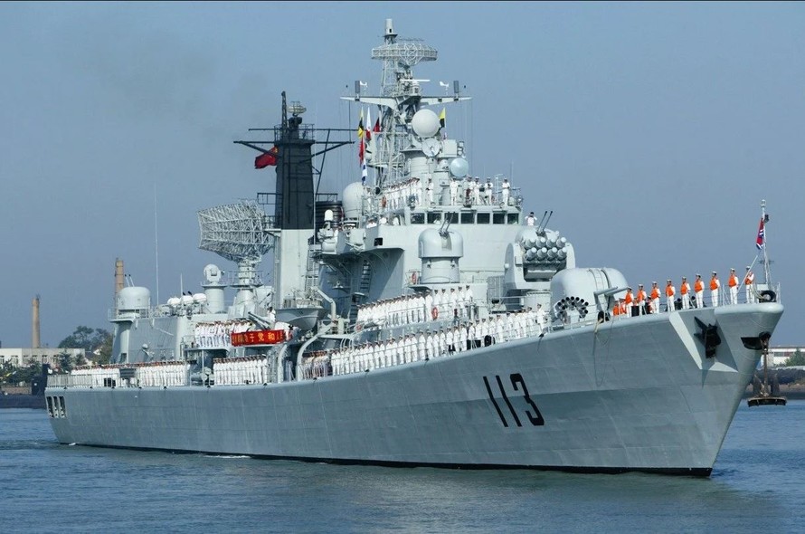 Tàu khuc trục Type-052 lớp Lữ Hồ của Hải quân Trung Quốc