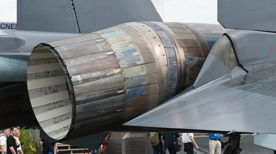 Sự linh hoạt của hệ thống lực đẩy trên Su-35S