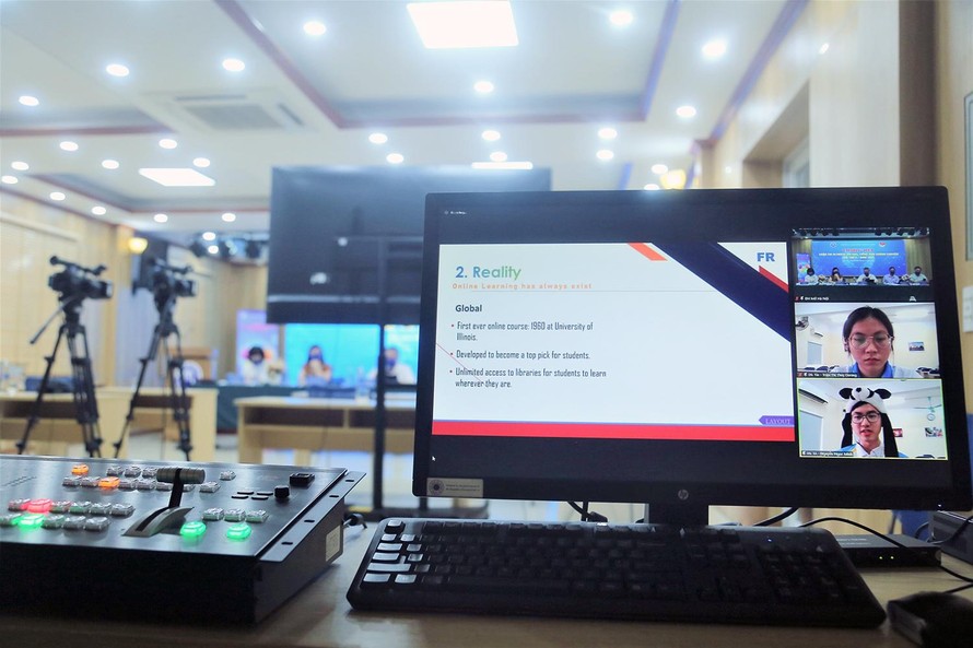 Những ưu nhược điểm của lớp học ảo khi dạy học trực tuyến