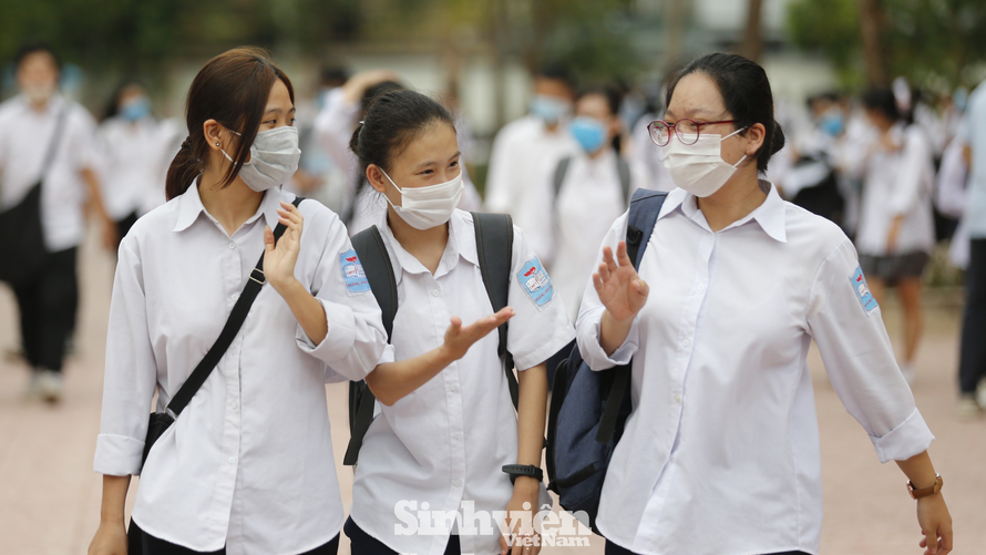 Các trường đại học điều chỉnh thời gian tuyển sinh