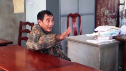 Đối tượng Nguyễn Đức Long tại cơ quan công an.