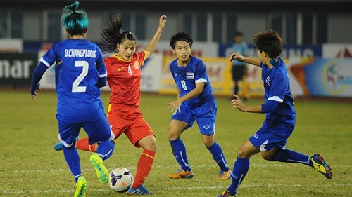 Tuyển nữ Việt Nam thua đau 1-2 trước Thái Lan