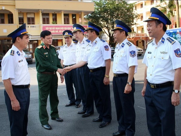 Thượng tướng Nguyễn Thành Cung thăm và làm việc với Bộ Tư lệnh Cảnh sát biển. (Nguồn: canhsatbien.vn) 