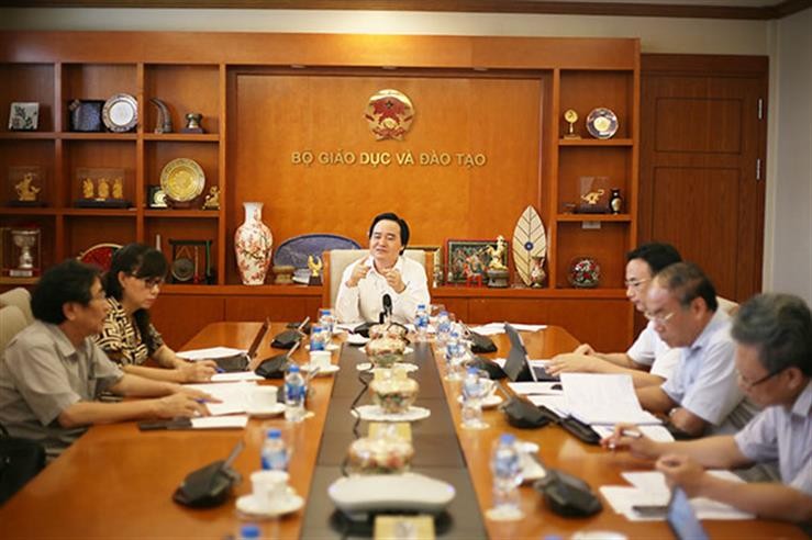 Bộ trưởng Phùng Xuân Nhạ chủ trì cuộc họp đánh giá công tác chuẩn bị kỳ thi THPT quốc gia năm 2019