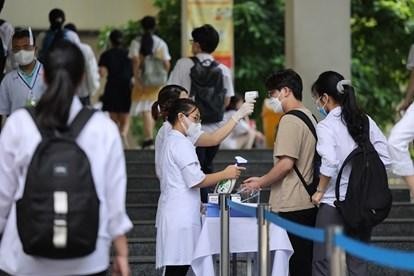 Nhiều tỉnh, thành phố lớn mở cửa trường đón học sinh