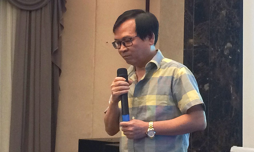 Nhà văn Nguyễn Nhật Ánh bật khóc tại lễ Ra mắt sách Nguyễn Nhật Ánh trong mắt đồng nghiệp.