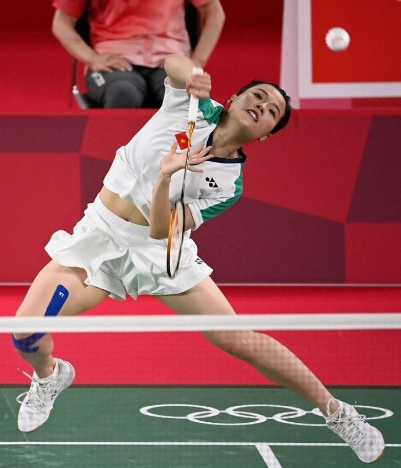 Vũ điệu trên sân cầu của tay vợt Nguyễn Thùy Linh ở Olympic Tokyo