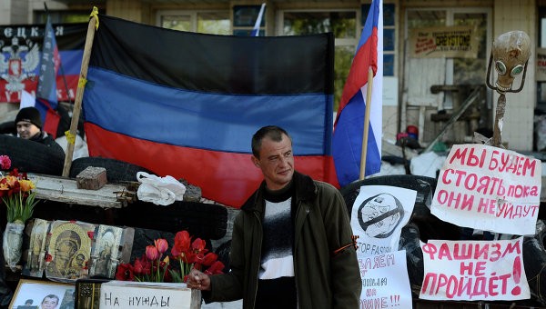 Từ chối đàm phán với Kiev, Donetsk xin gia nhập Nga