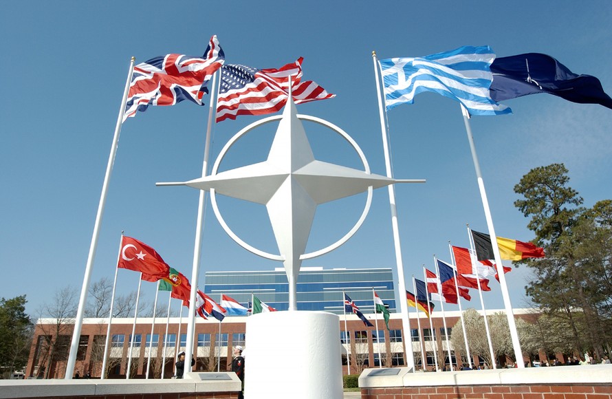 NATO chưa có kế hoạch đưa vũ khí hạt nhân tới Đông Âu