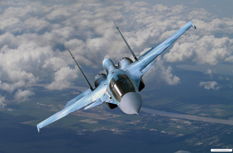 Cận cảnh ‘xe tăng bay’ Su-34 có hỏa lực ghê gớm