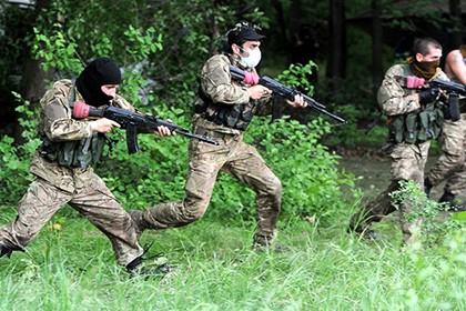 Tự vệ Donetsk bất ngờ tấn công quân đội Ukraine