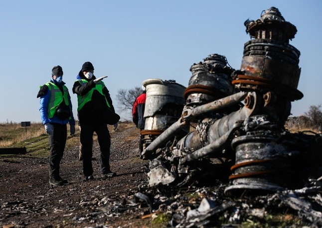Chuyên gia Hà Lan tiếp cận hiện trường MH17