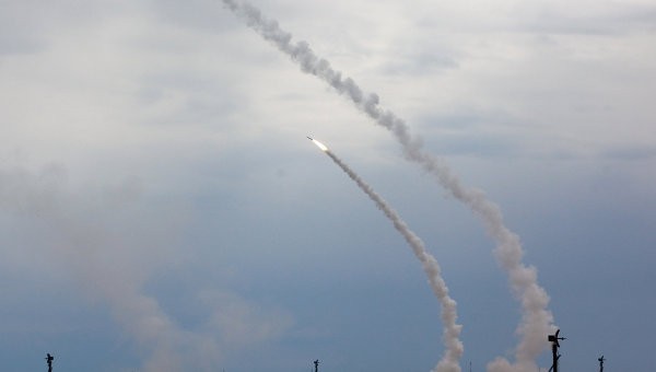 Nga tuyên bố sẵn sàng đẩy lùi các cuộc tấn công từ trên không. Ảnh: RIA Novosti