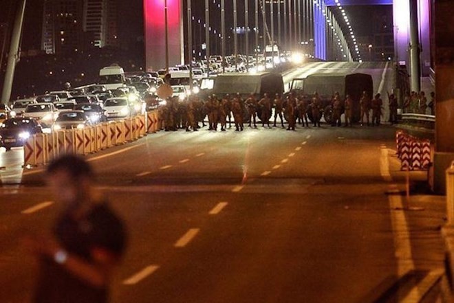 THẾ GIỚI 24H: Quân đội Thổ Nhĩ Kỳ tiến hành đảo chính