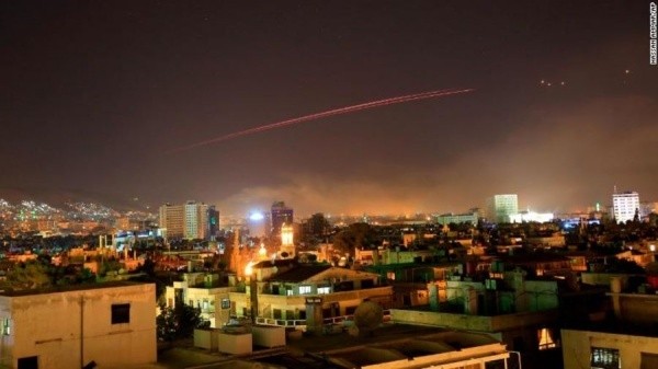 Mỹ kết thúc đợt không kích đầu tiên vào Syria