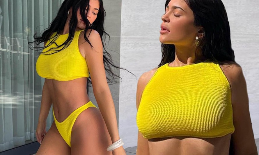 Kylie Jenner lại gây 'bão' cộng đồng mạng với ảnh khoe thân nóng bỏng