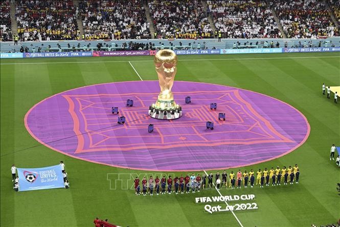 Vì sao FIFA quyết tâm tổ chức World Cup 2 nămlần