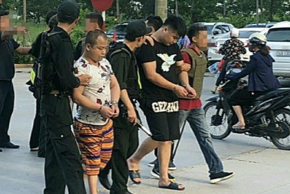 Bộ Công an đột kích 'sào huyệt' nhóm tội phạm công nghệ cao tại Quảng Ninh