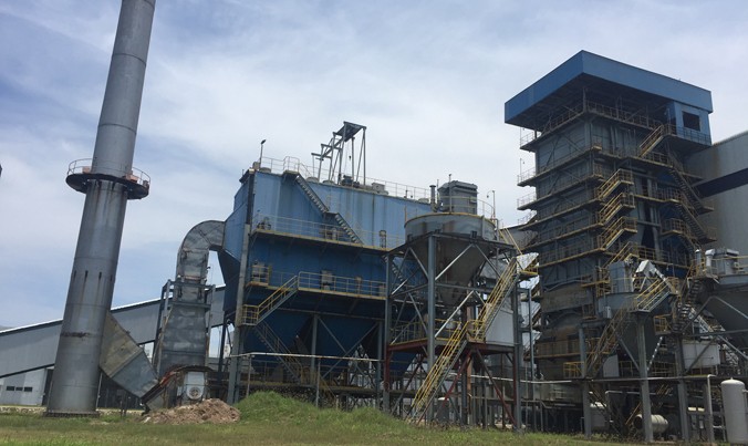 Nhà máy nhiên liệu sinh học ethanol Dung Quất đóng cửa ngừng hoạt động gần 2 năm qua.