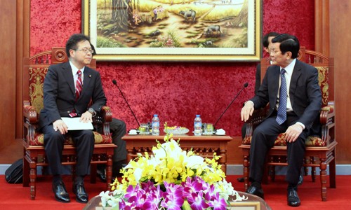 Chủ tịch nước Trương Tấn Sang tiếp Phó Chánh văn phòng Nội các Chính phủ Nhật Bản. Ảnh: VOV