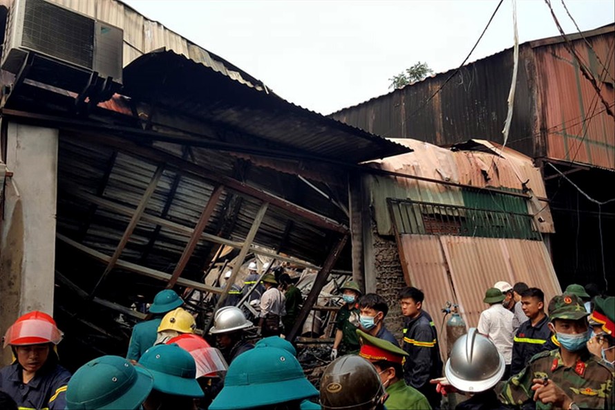 Gia đình 4 người tử vong trong vụ cháy nhà xưởng ở Hà Nội