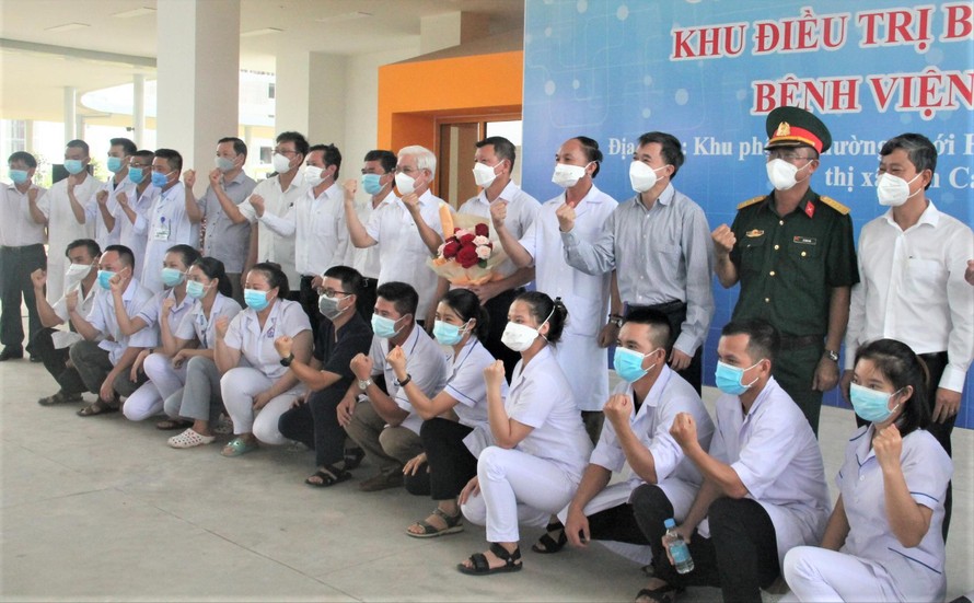 Sinh viên ngành y được "săn đón" tại Bình Phước. Ảnh: Hương Chi