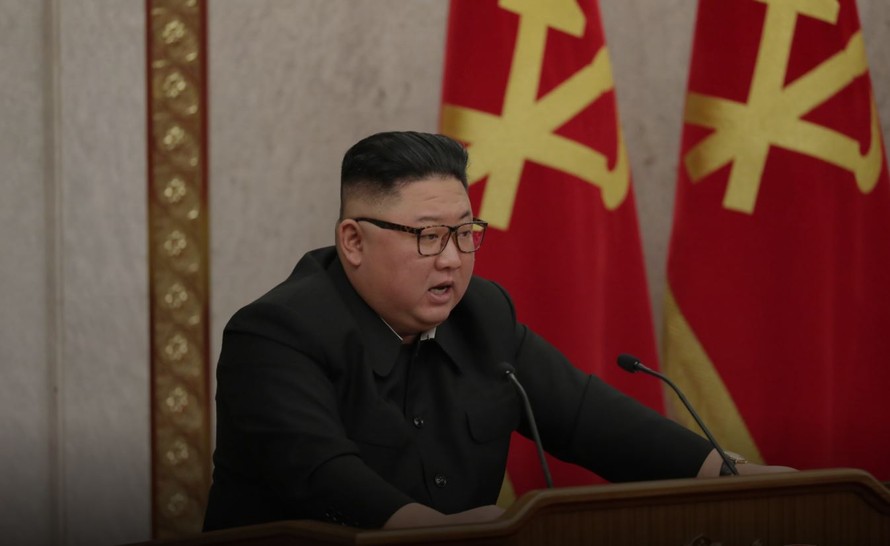 Nhà lãnh đạo Kim Jong Un tham dự phiên họp toàn thể của đảng Lao động Triều Tiên ở Bình Nhưỡng. Ảnh: KCNA/Reuters
