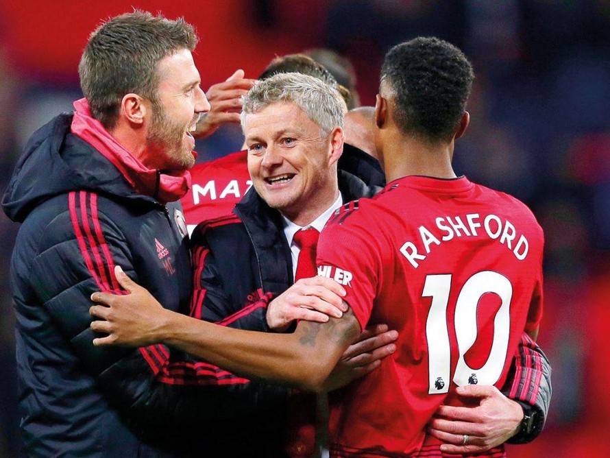 HLV Solskjaer có thể được cấp tiền tấn mua sắm nếu M.U đổi chủ