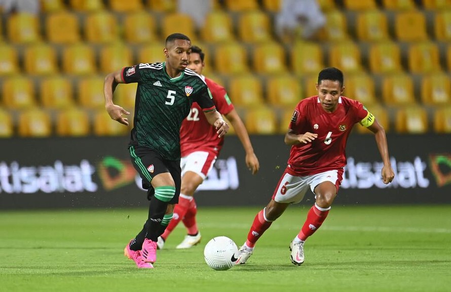 Tuyển thủ UAE: Việt Nam mạnh nhất bảng, chúng tôi phải đá 'chết bỏ'