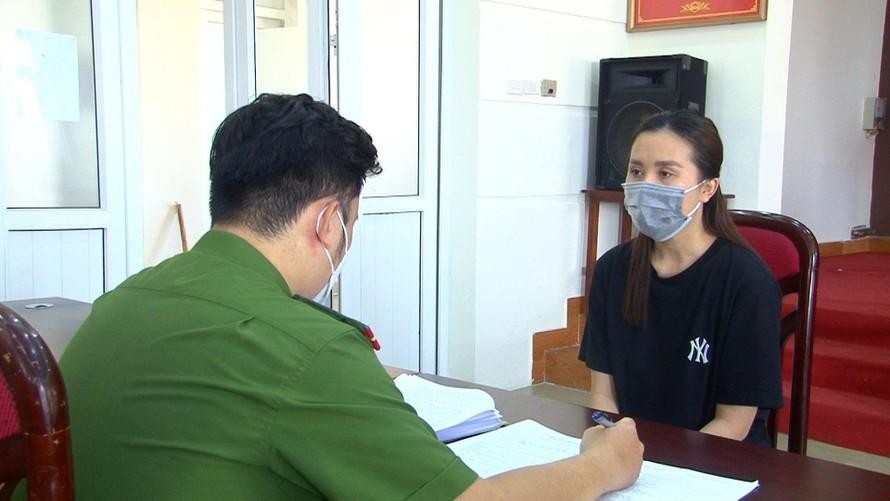  Cơ quan công an làm việc với đối tượng Vân Anh 
