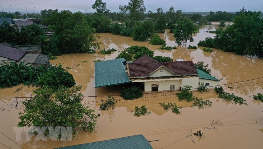 Các tỉnh miền Trung Vừa phòng chống vừa khắc phục hậu quả mưa lũ  Báo  Dân tộc và Phát triển