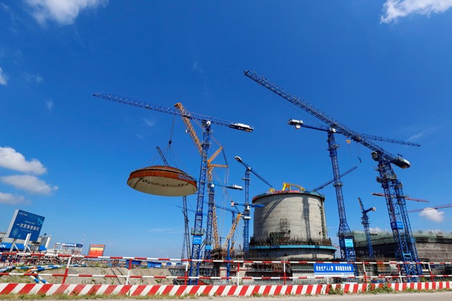 Tập đoàn Yantai Taihai chuyên sản xuất lắp đặt các công trình hạt nhân. Trong ảnh là một lò phản ứng đang được xây dựng ẢNH:Reuters