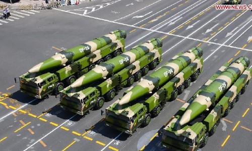 DF-26 là tên lửa đạn đạo tầm trung. Ảnh: News.cn