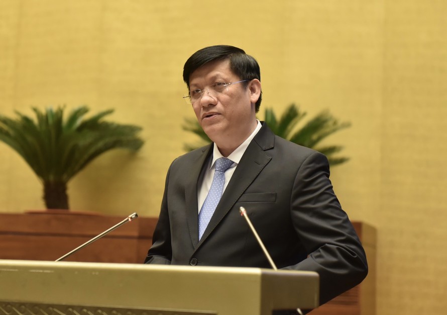 Quyền Bộ trưởng Y tế Nguyễn Thanh Long tại diễn đàn Quốc hội ảnh: Như Ý