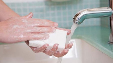 Xà phòng diệt khuẩn gây ung thư vú