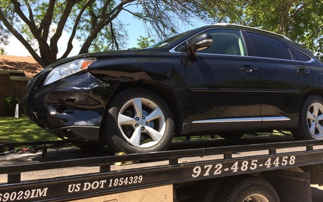 Ca sĩ Hồng Ngọc bị tai nạn xe hơi ở Mỹ