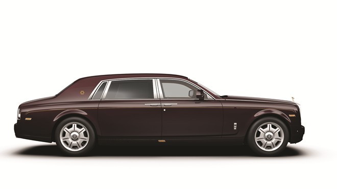 Rolls Royce Phantom Prices in New Delhi Specs Colors Showrooms FAQs  Similar Cars