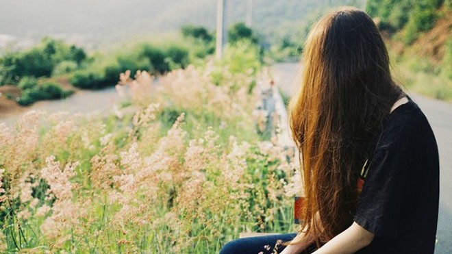 Không yêu em sao anh lại khiến em ngộ nhận
