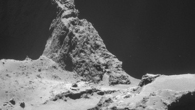 Hình ảnh bề mặt sao Chổi được tàu thăm dò Philae chụp lại. 