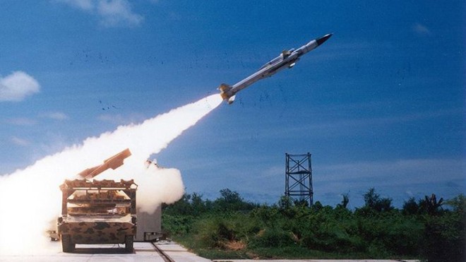 Ấn Độ thử tên lửa tầm trung “Akash” 