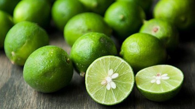 Chữa bệnh hiệu quả chỉ bằng trái chanh