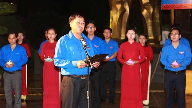 Anh Y Nhuân Byă phát biểu tại lễ dâng hương