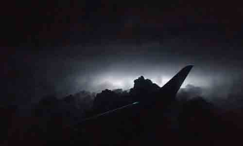 Bão đêm nhìn từ máy bay ở Mỹ