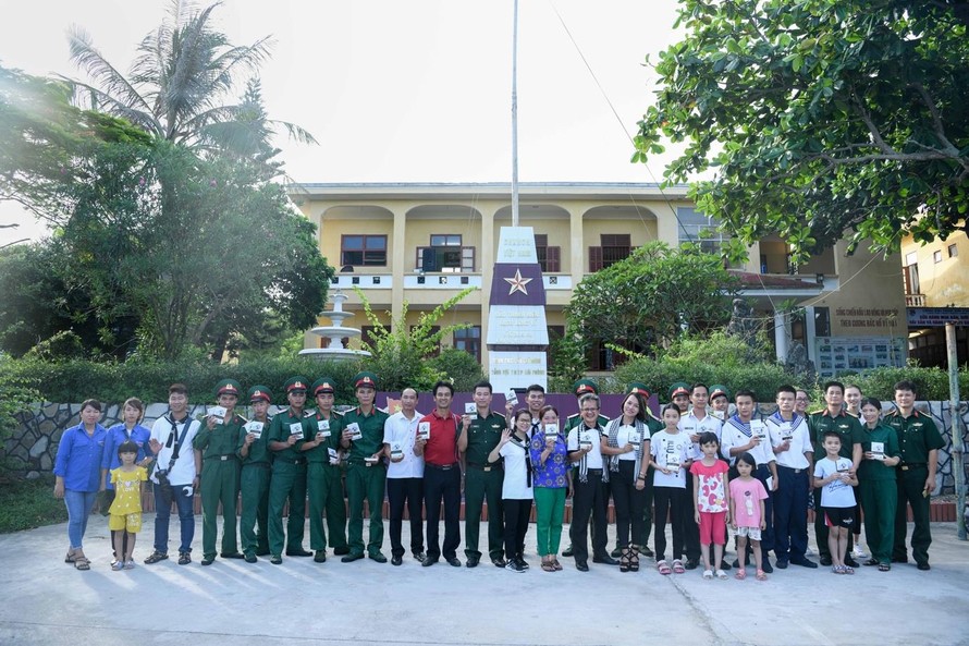 Đọc 5 cuốn sách của 'Hành trình từ trái tim' để có nền tảng khởi nghiệp