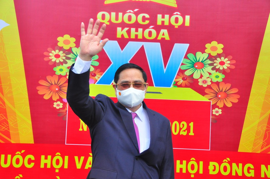 Thủ tướng Phạm Minh Chính bỏ phiếu bầu cử tại Cần Thơ