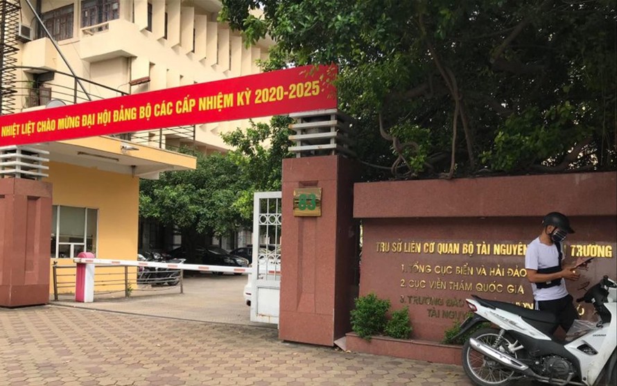 Nhiều đơn vị của Bộ TN&MT vẫn làm việc tại trụ sở ở 83 Nguyễn Chí Thanh