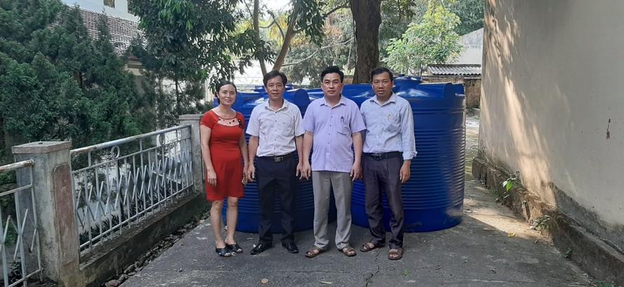 Hàng chục máy lọc nước sạch về với trẻ em vùng núi Thanh Hoá