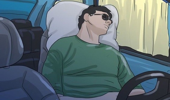 Ngủ trong ôtô nên mở hé cửa hay bật điều hòa?