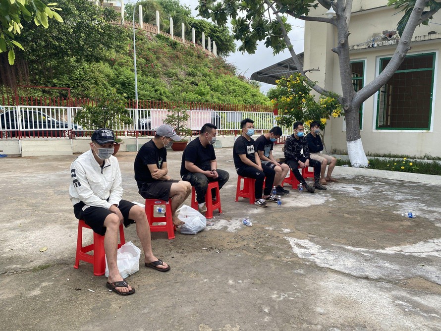 7 người Trung Quốc xuất cảnh trái phép, trong đó 2 người trốn cách ly ở Long An hôm 19/4.