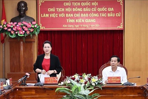 Chủ tịch Quốc hội Nguyễn Thị Kim Ngân phát biểu tại buổi làm việc với Ban Chỉ đạo công tác bầu cử tỉnh Kiên Giang - Ảnh: TTXVN